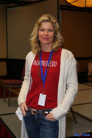 MPZ55Q7CHD.jpg