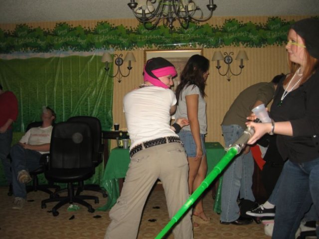 R6XKSIDEWX.jpg
