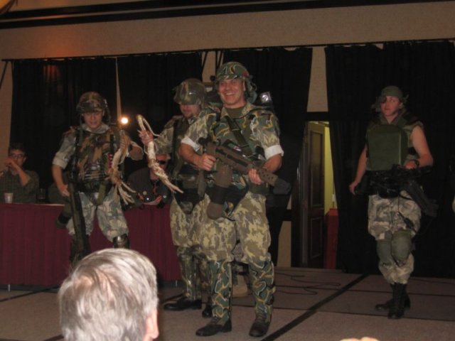 Z6A10CETQG.jpg