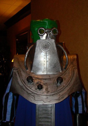 EQOTSPFMR0.jpg