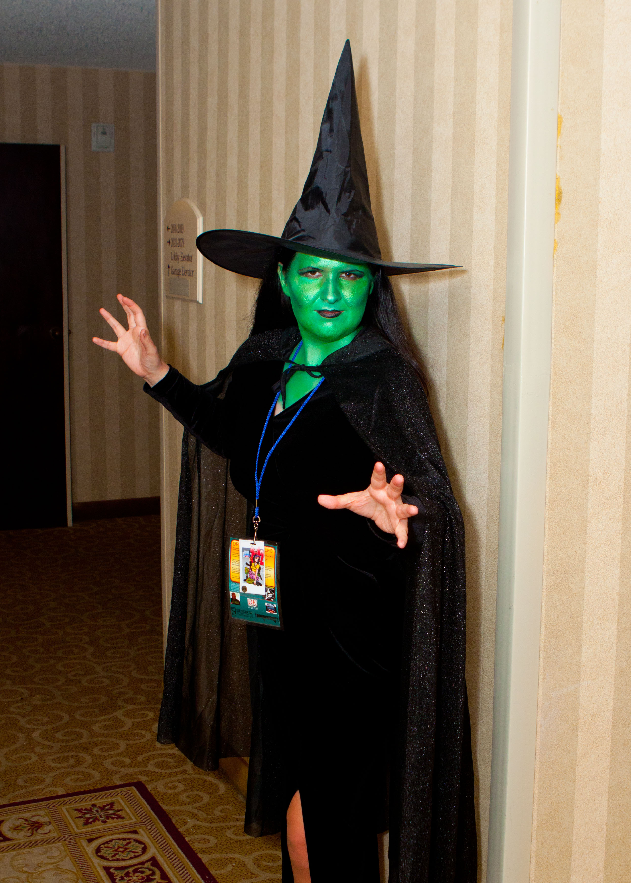 IMG_1382c_6872761628_o.jpg