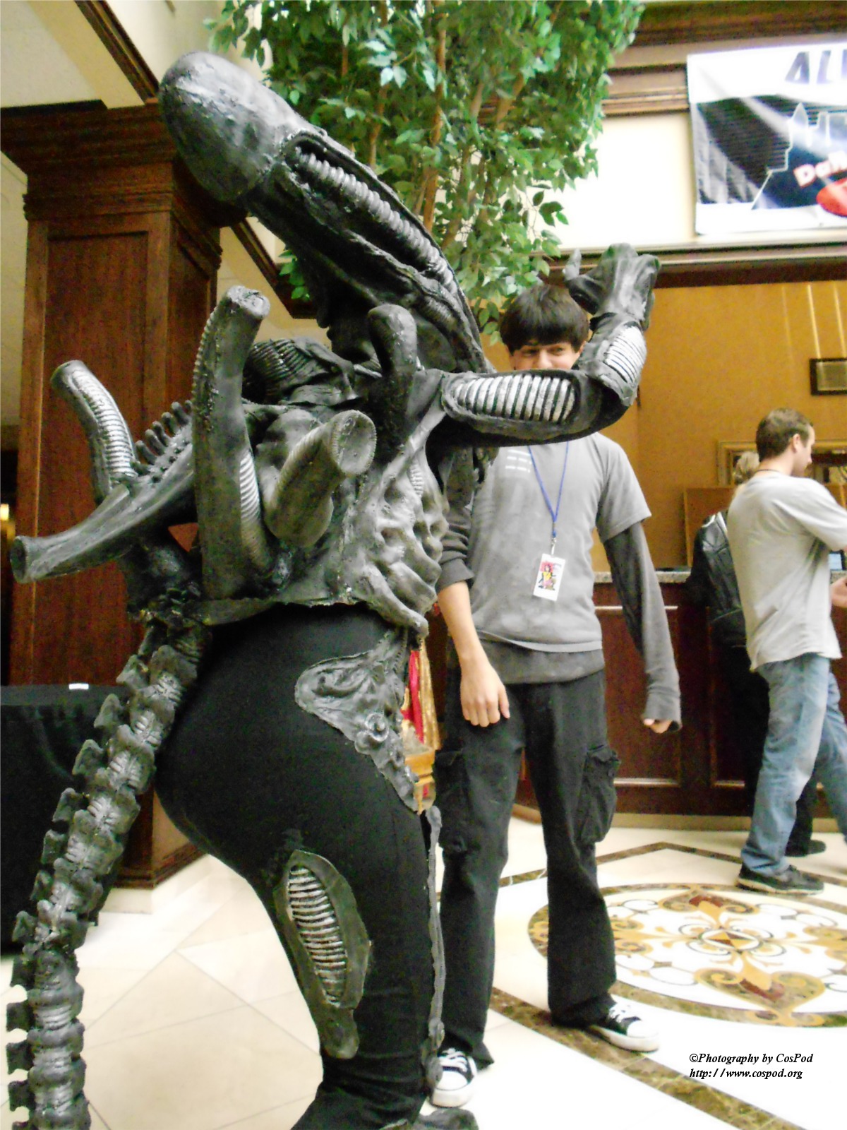 allcon044_6849347402_o.jpg