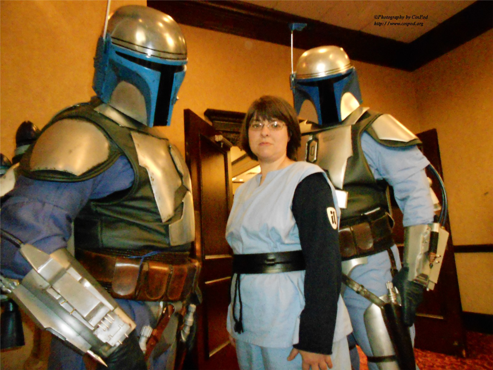 allcon048_6849347516_o.jpg