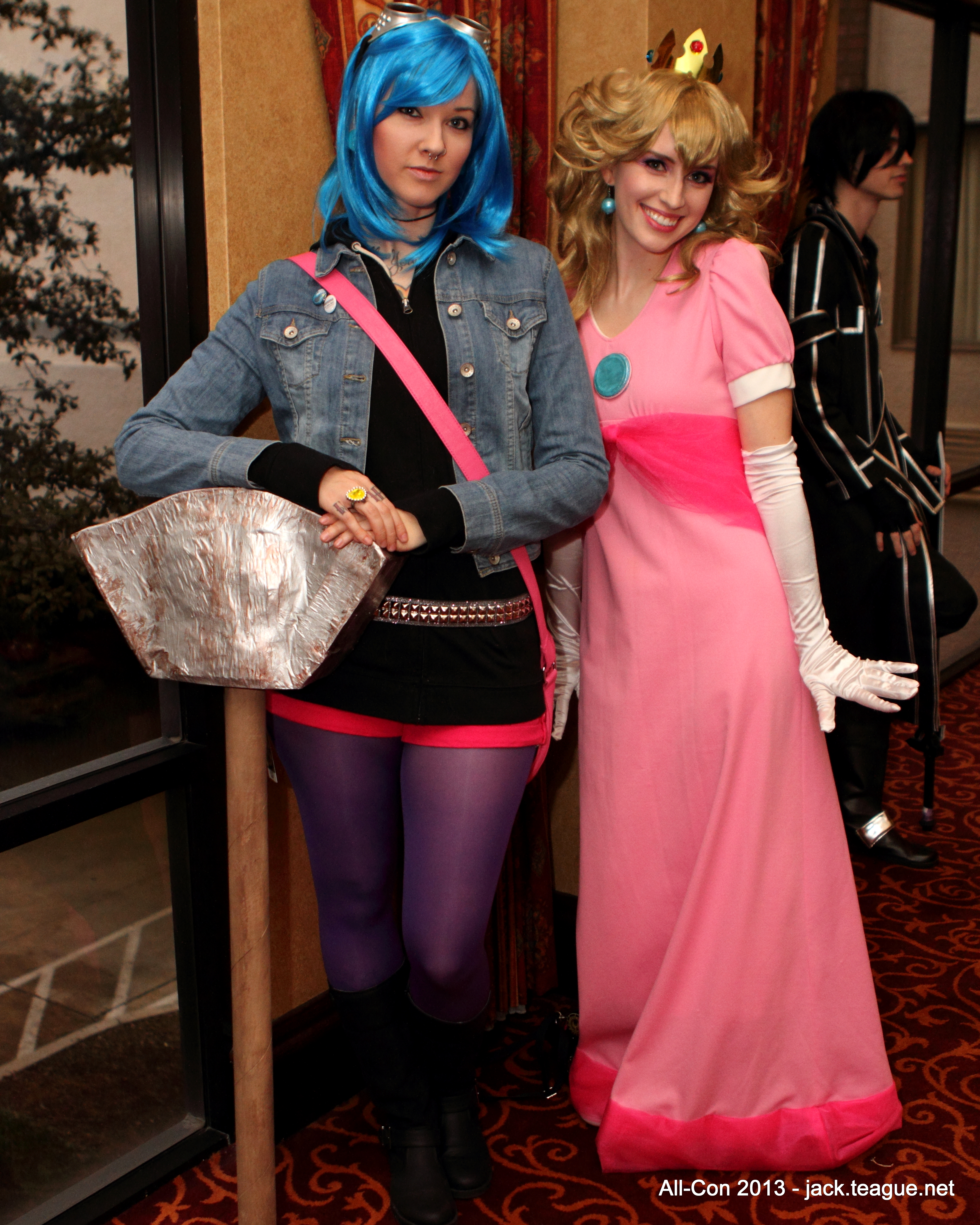 32-IMG_2591--all-con-2013_8580432625_o.jpg