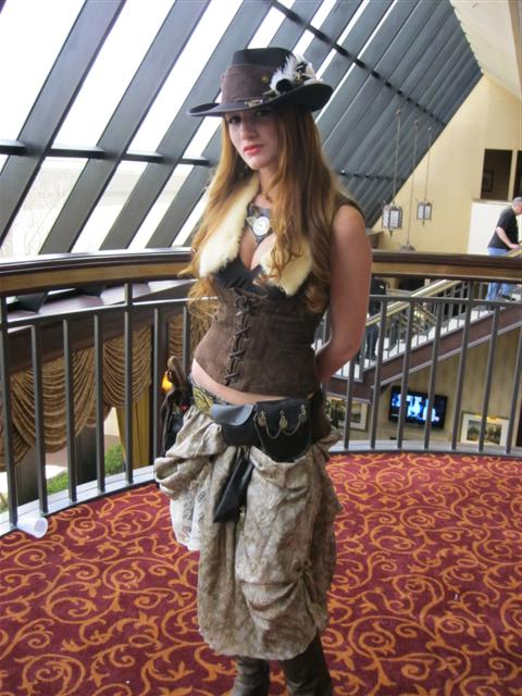 allcon2012008small.jpg