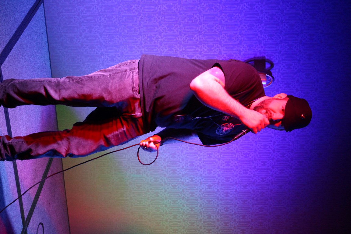 IMG1B160.jpg